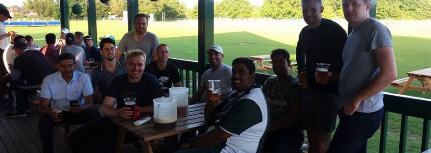 Team photo at Ploughmans - Park Hill Cricket in Epsom and Ewell